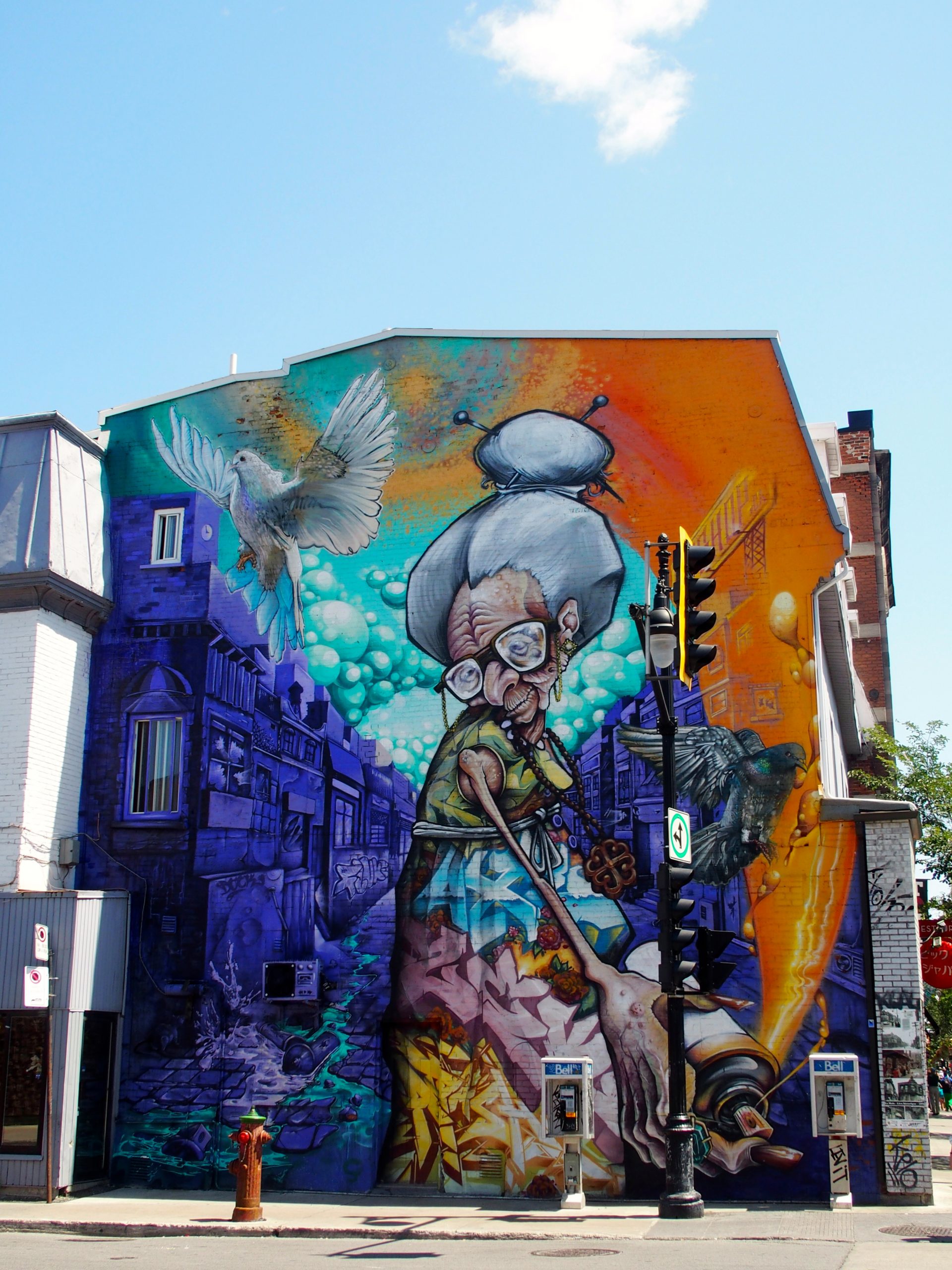 Checking out cool Street Art in Montreal!! - Yoko’s Haute Coiffure